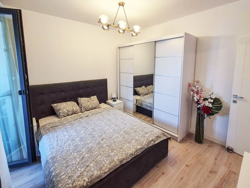 Pipera 2 camere rond OMV  nou Ivory premium dog friendly